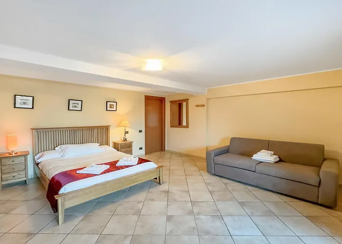Clubhouse Menaggio